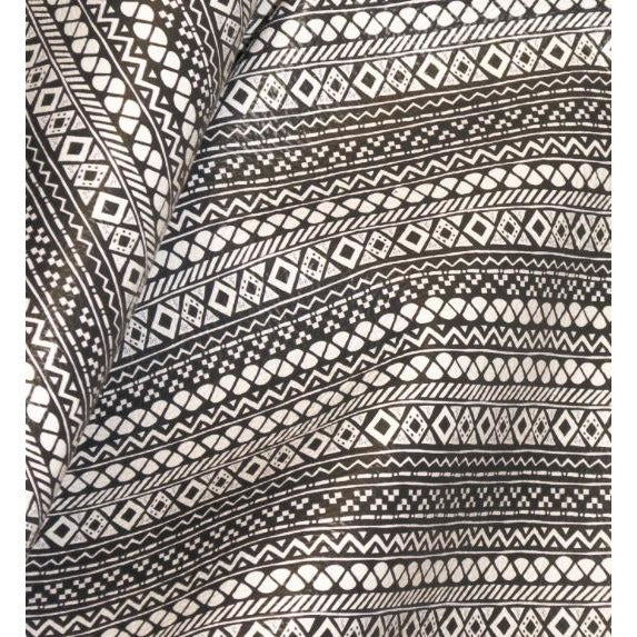 BLPGL579 Black and White Tribal